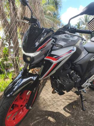 YAMAHA FZ25 FAZER CONNECTED ABS YAMAHA FZ25 FAZER CONNECTED ABS